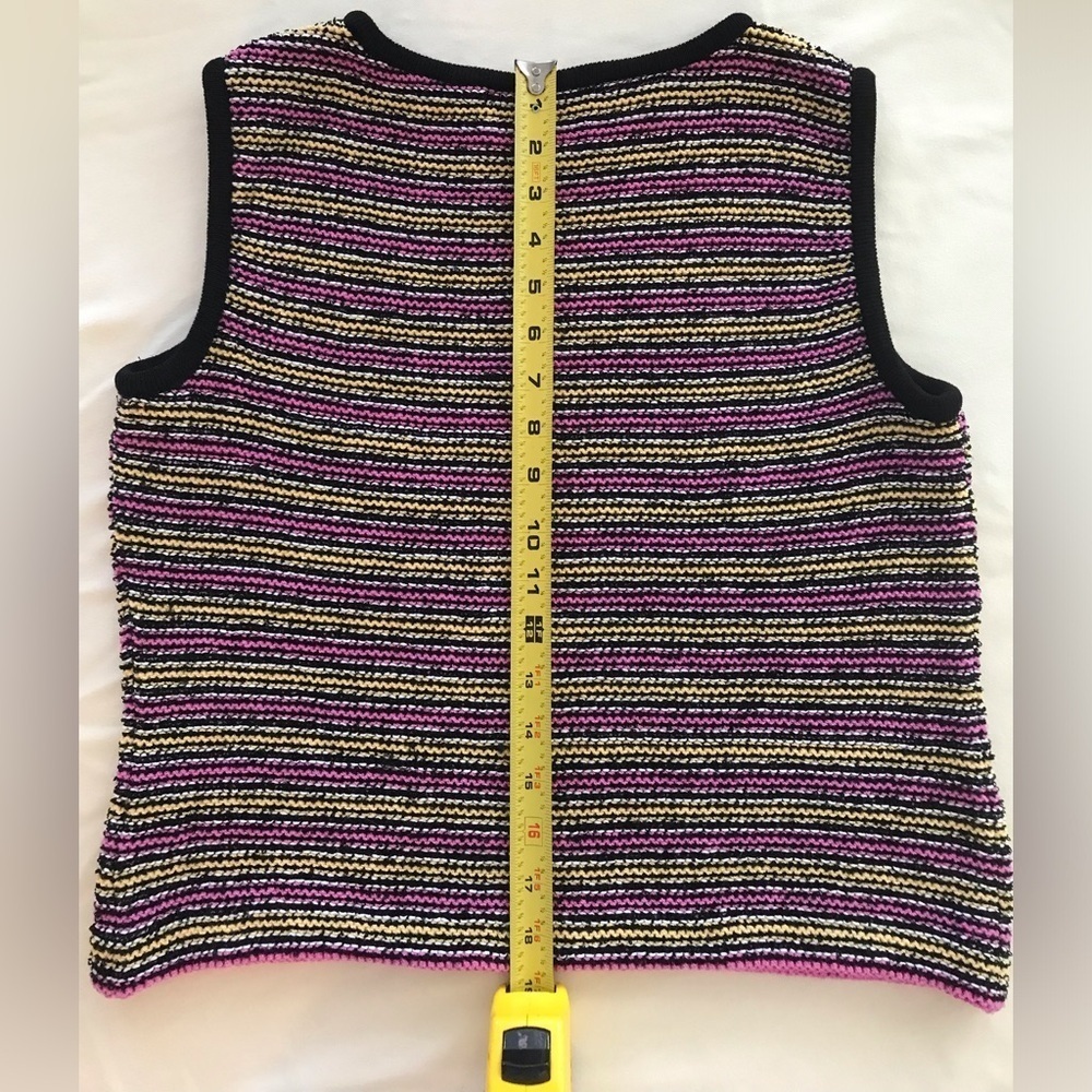St. John Top Sz SMALL - Picture 5 of 5